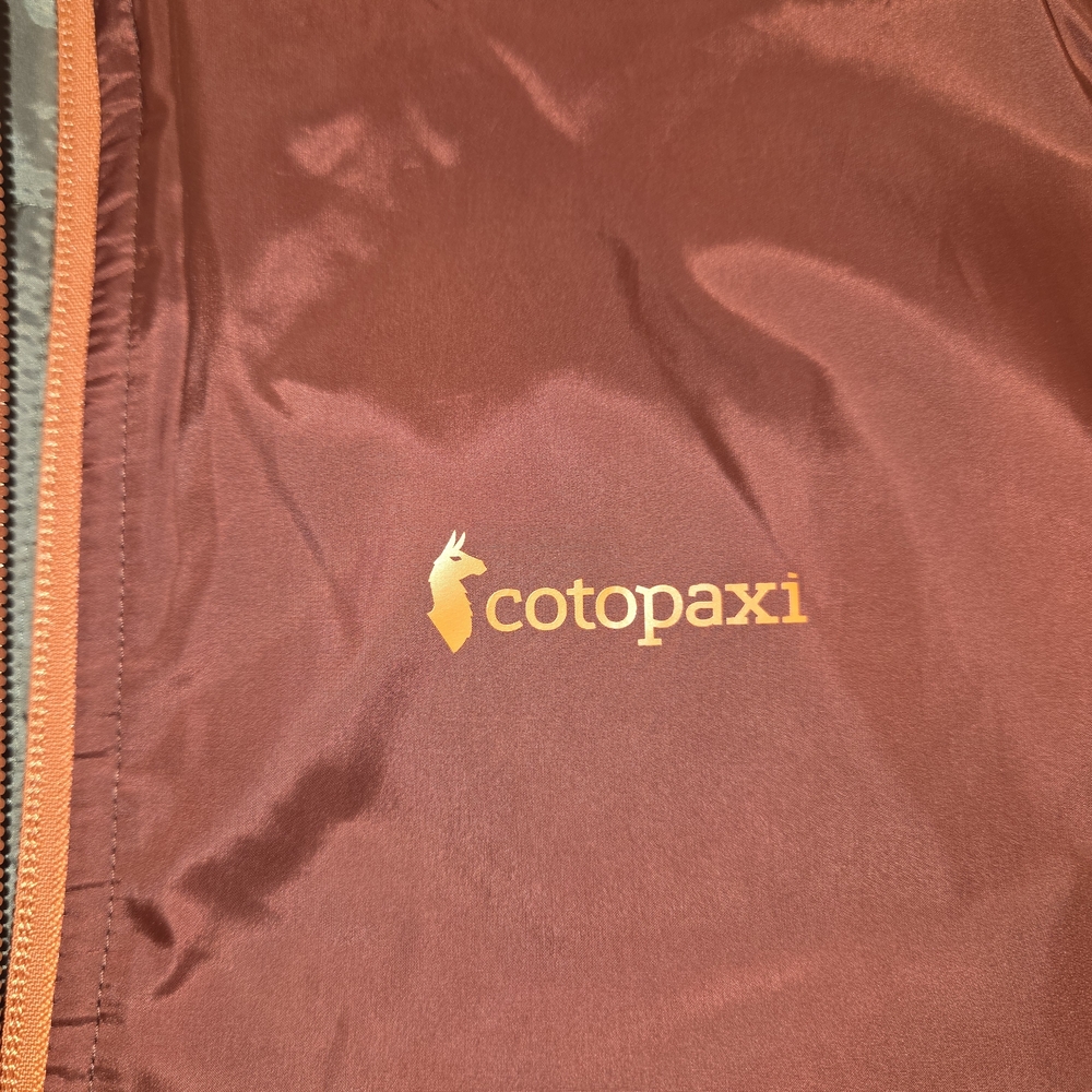Cotopaxi Kids Puffer Jacket - Maroon and Blue. Size M 10-12 - Picture 3 of 4